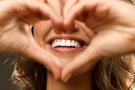 Preço dos implantes Dentários Quanto vale seu sorriso seja feliz